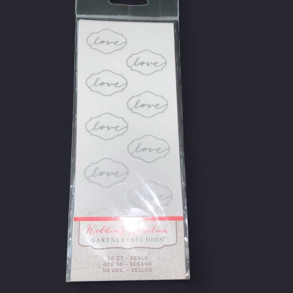 Gartner Studios Love Seals